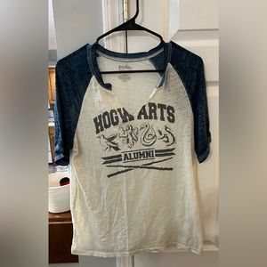 Hogwarts Alumni T-Shirt